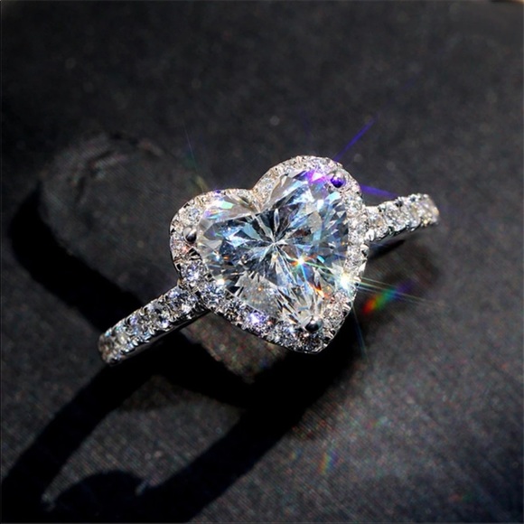 Jewelry - New 925 Silver Heart Romantic Diamond Ring